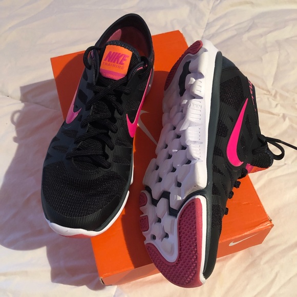 SOLD on mecari - Picture 3 of 8